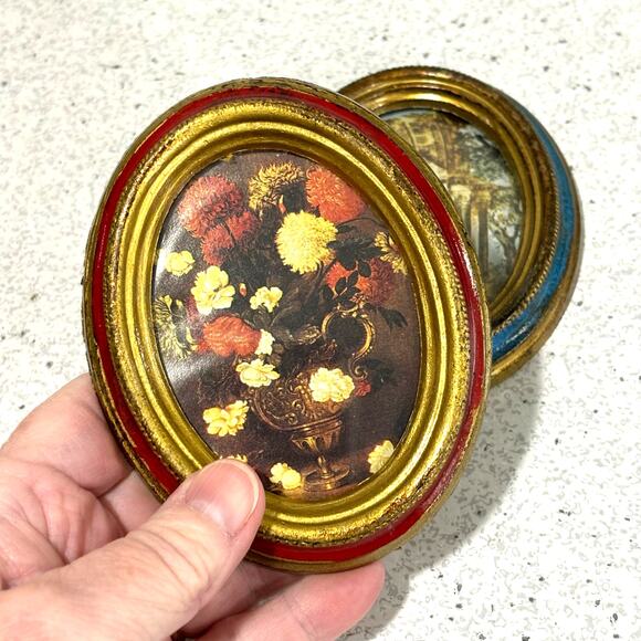 Miniature oval Florentine style frames pair (2) made in Italy multicolor prints - Picture 5 of 5